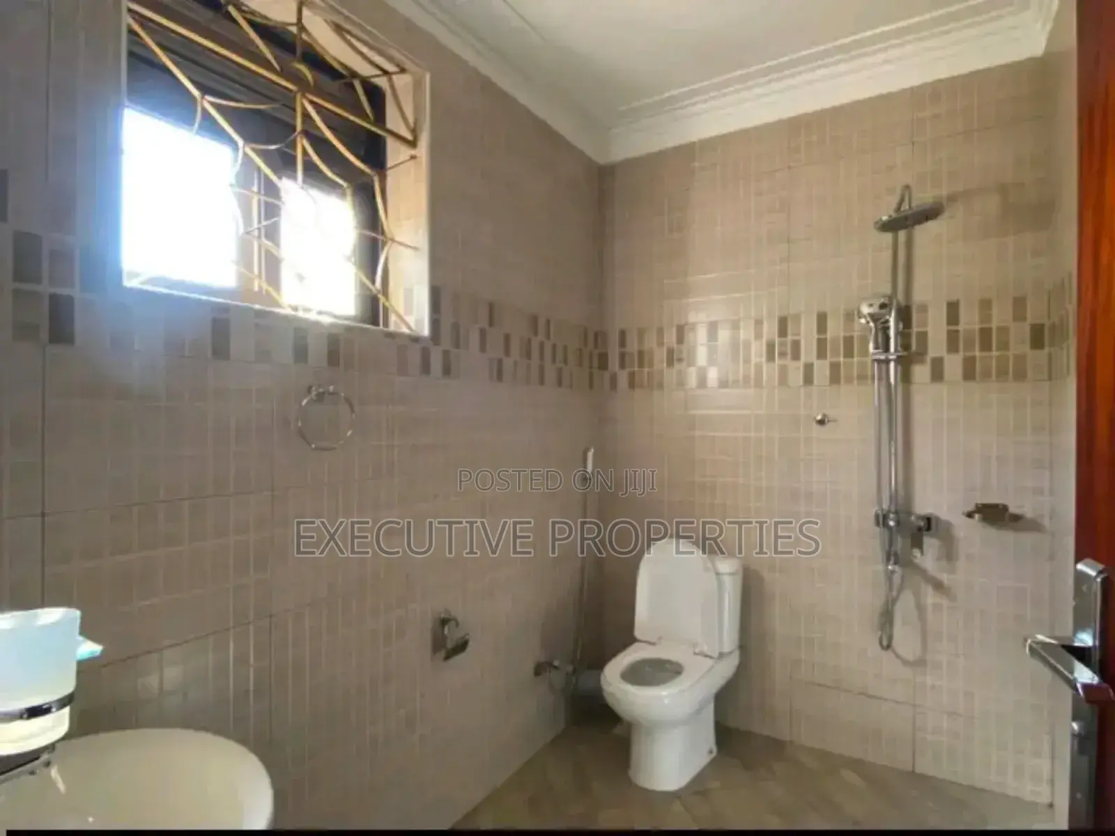 2bdrm Apartment in Muyenga, Central Division for rent