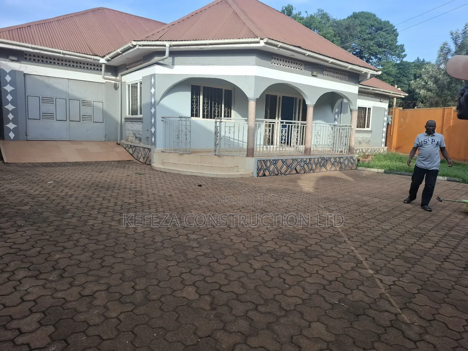 Furnished 4bdrm Bungalow in Rubaga for sale