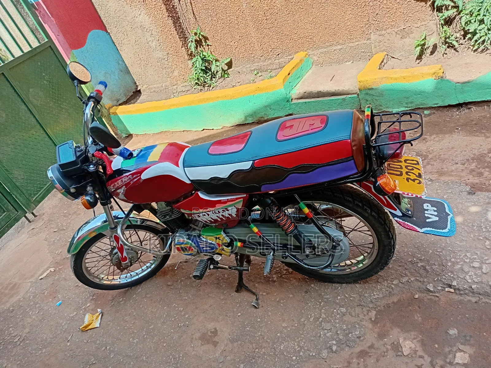 Bajaj Boxer 100 2023 Red