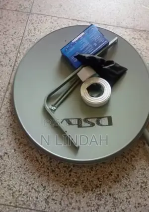 DSTV Decorder