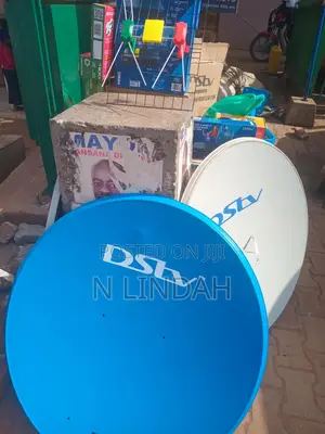 DSTV Decorder