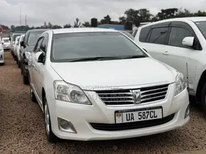 Toyota Premio 2013 White