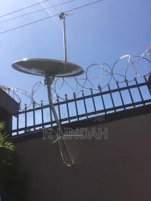 Dstv Decorder