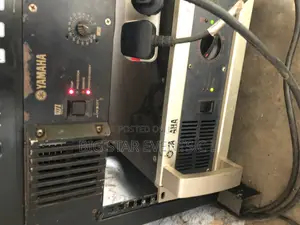Yamaha Amplifier 3000
