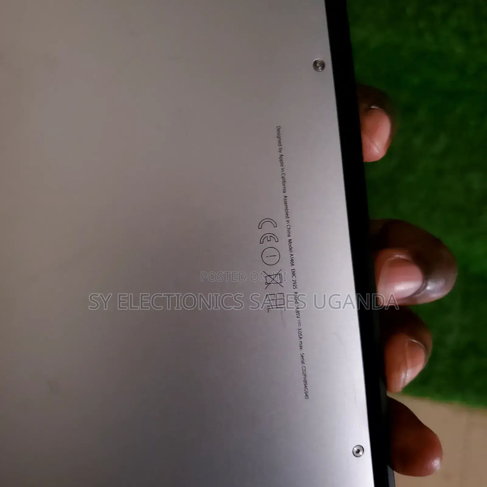 Laptop Apple MacBook Pro 4GB Intel Core i5 SSD 256GB