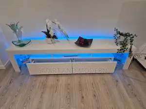 TV Stand/TV Standz TV/TV Stands/Television/TV Standd Wooden Stand Tv37