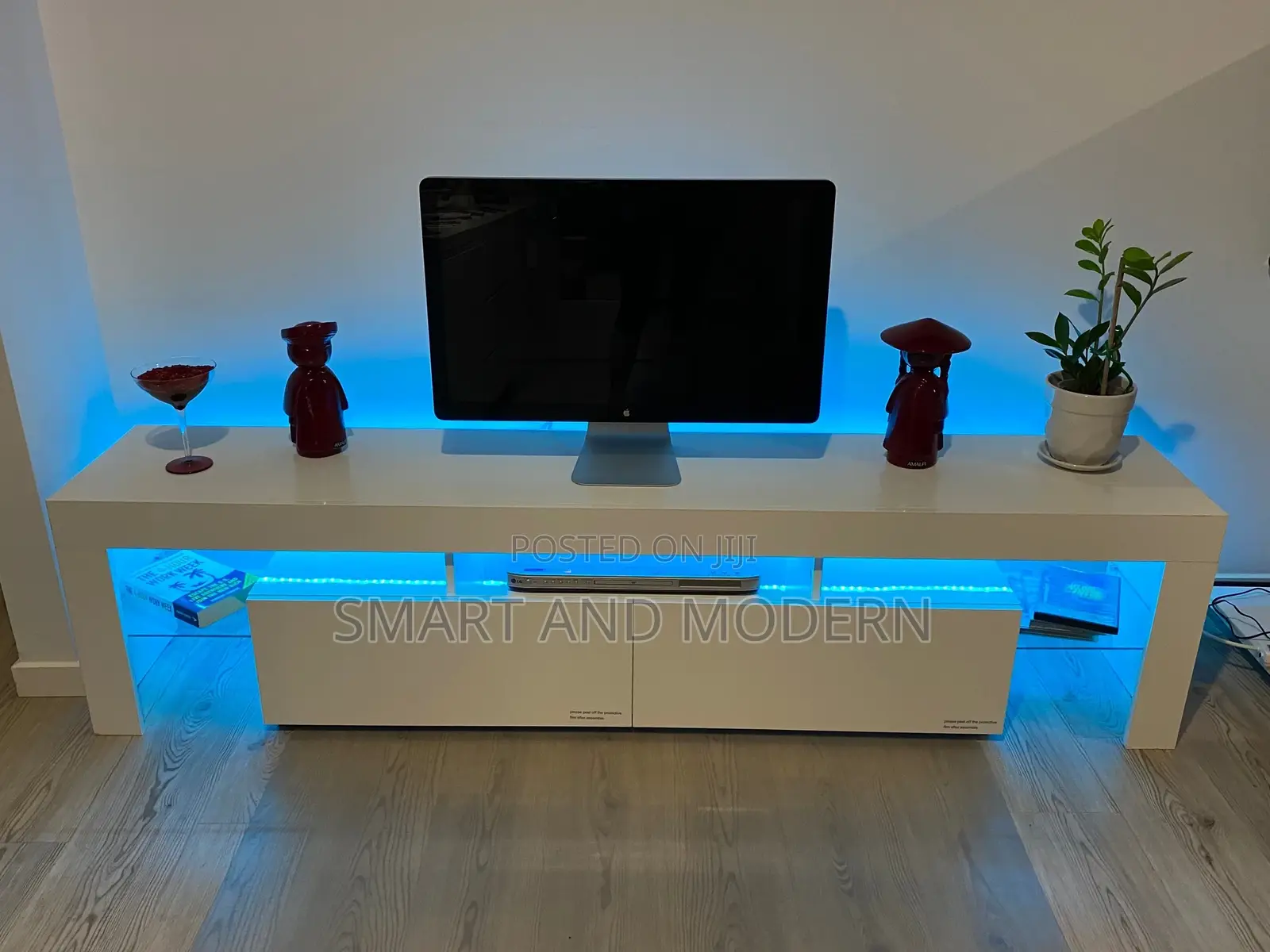 TV Stand/TV Standz TV/TV Stands/Television/TV Standd Wooden Stand Tv37
