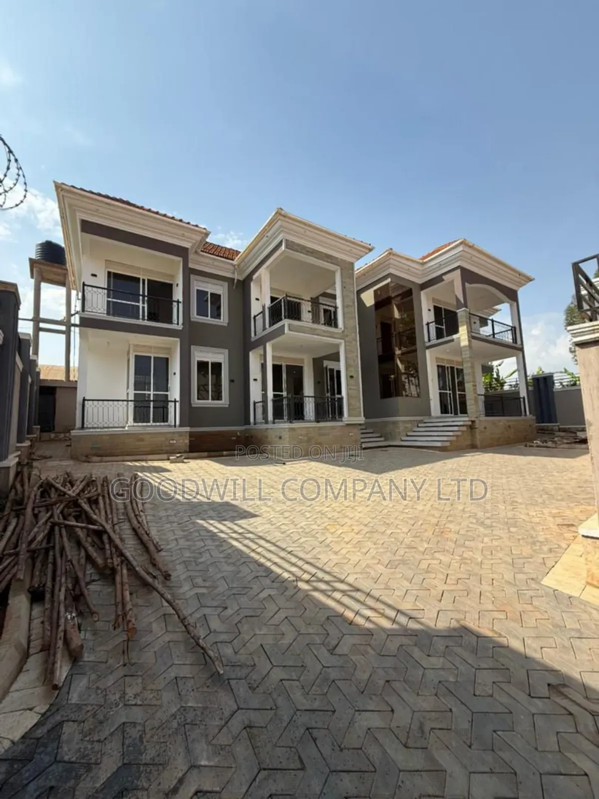 Furnished 6bdrm House in Kira, Central Division for sale