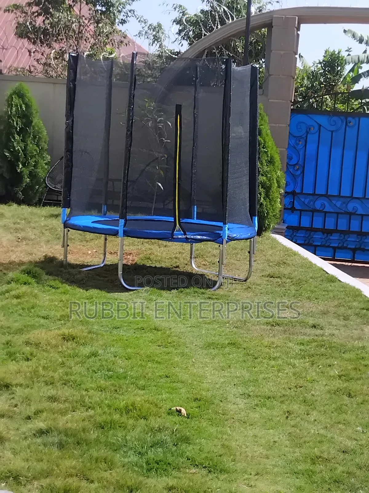 Trampoline 10ft