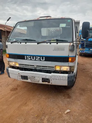 Isuzu Forward Juston Dumper