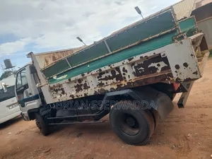 Isuzu Forward Juston Dumper