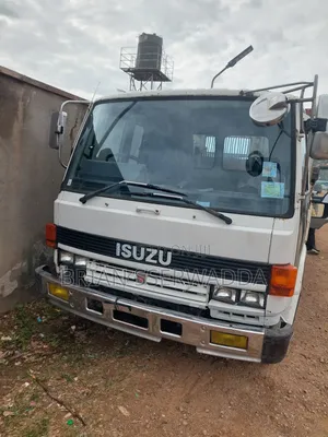 Isuzu Forward Dumper Truck