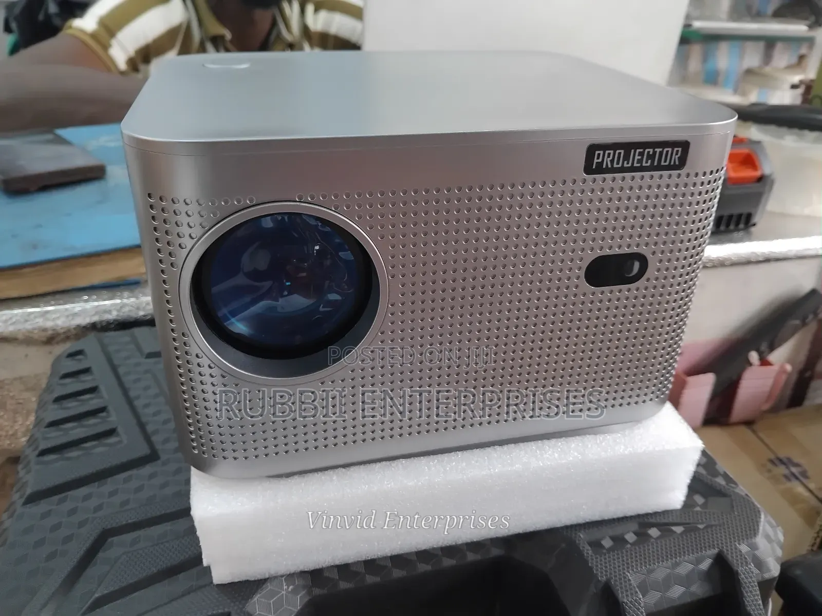 Projector Hy350
