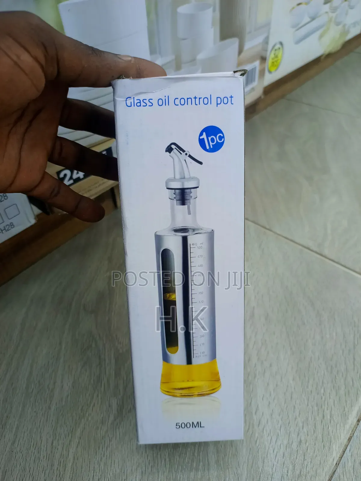 500ml Glass Oil Dispenser.