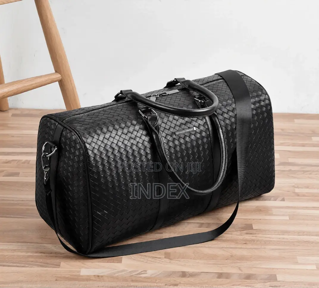 Fashion Men Black Leather New Travel Bag Overnight Duffle Handbag