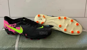 Nike Mercurial Vapor or Superfly Football Boots