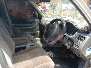 Honda CR-V 2004 White
