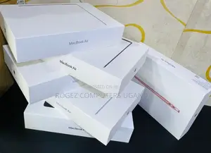 New Laptop Apple MacBook Air 2024 M3 13-Inch 16GB Apple M3 SSD 256GB
