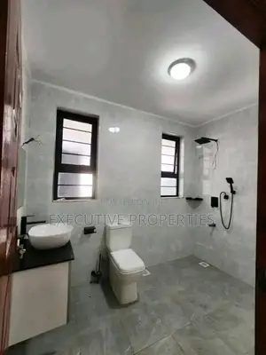 3bdrm Villa in Kyanja Duplex Villas, Central Division for rent