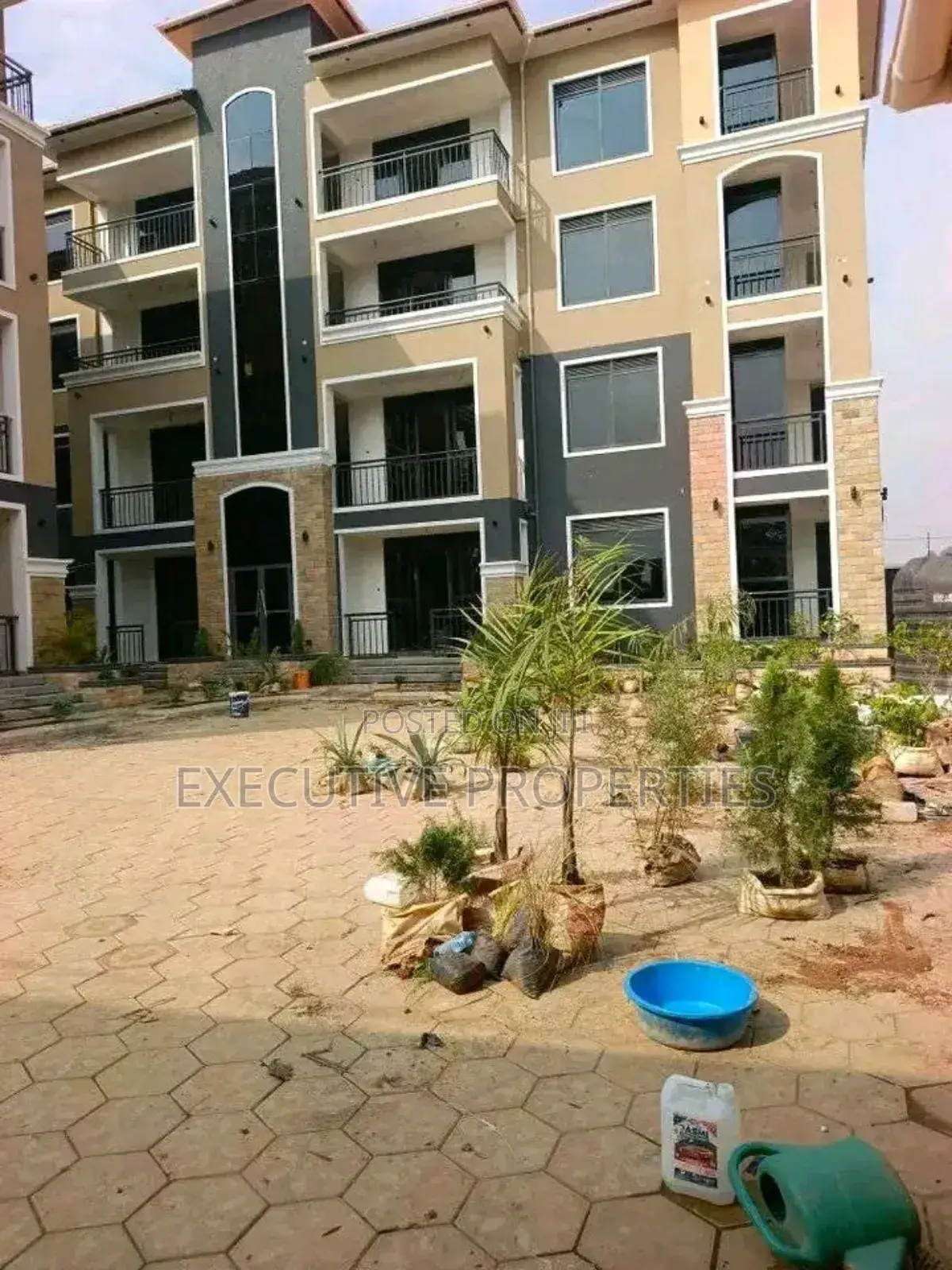 2bdrm Apartment in Muyenga, Central Division for rent