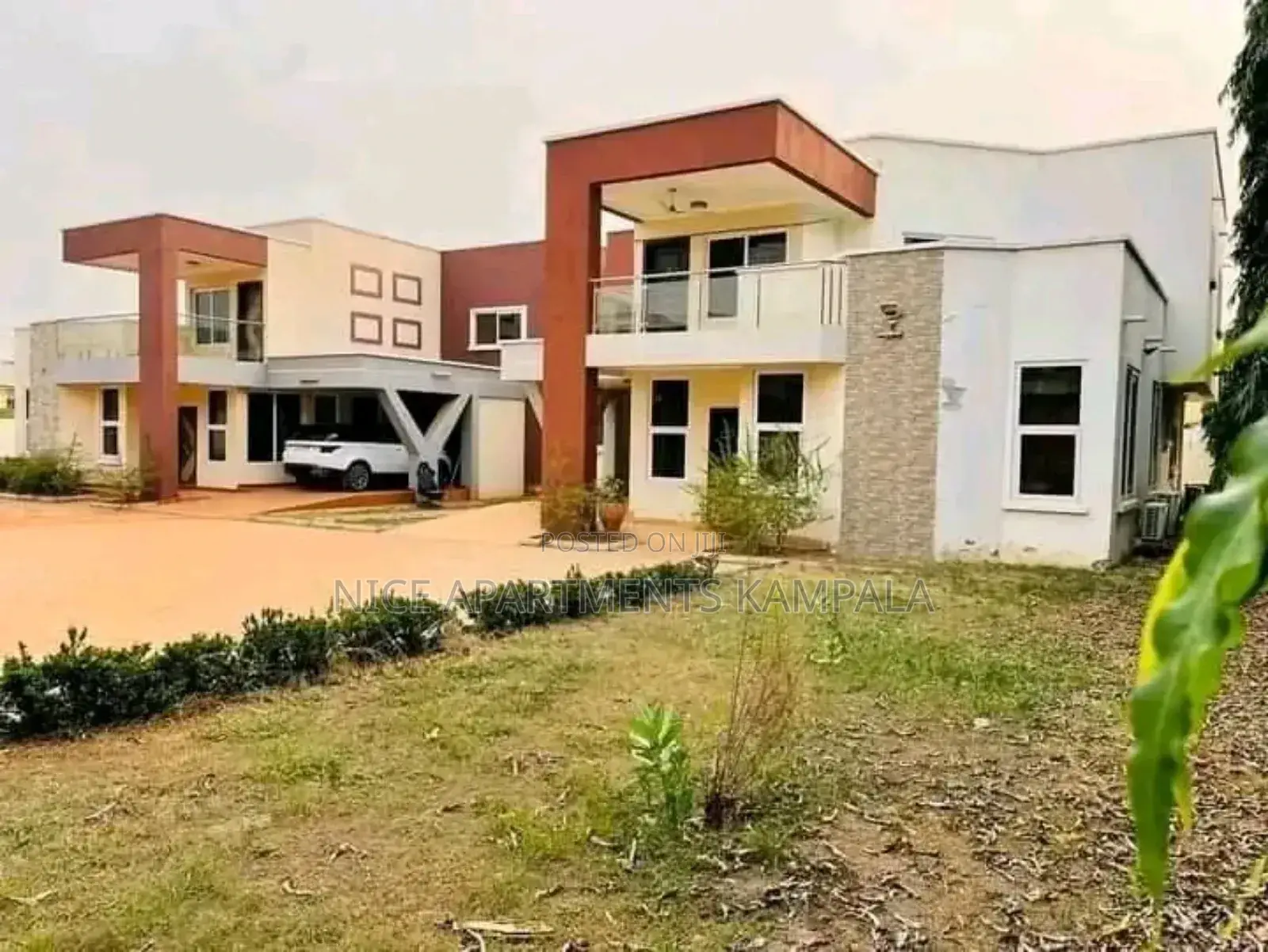 4bdrm Duplex in Mbuya, Central Division for rent