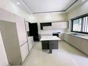 3bdrm Duplex in Kyanja Town, Central Division for rent