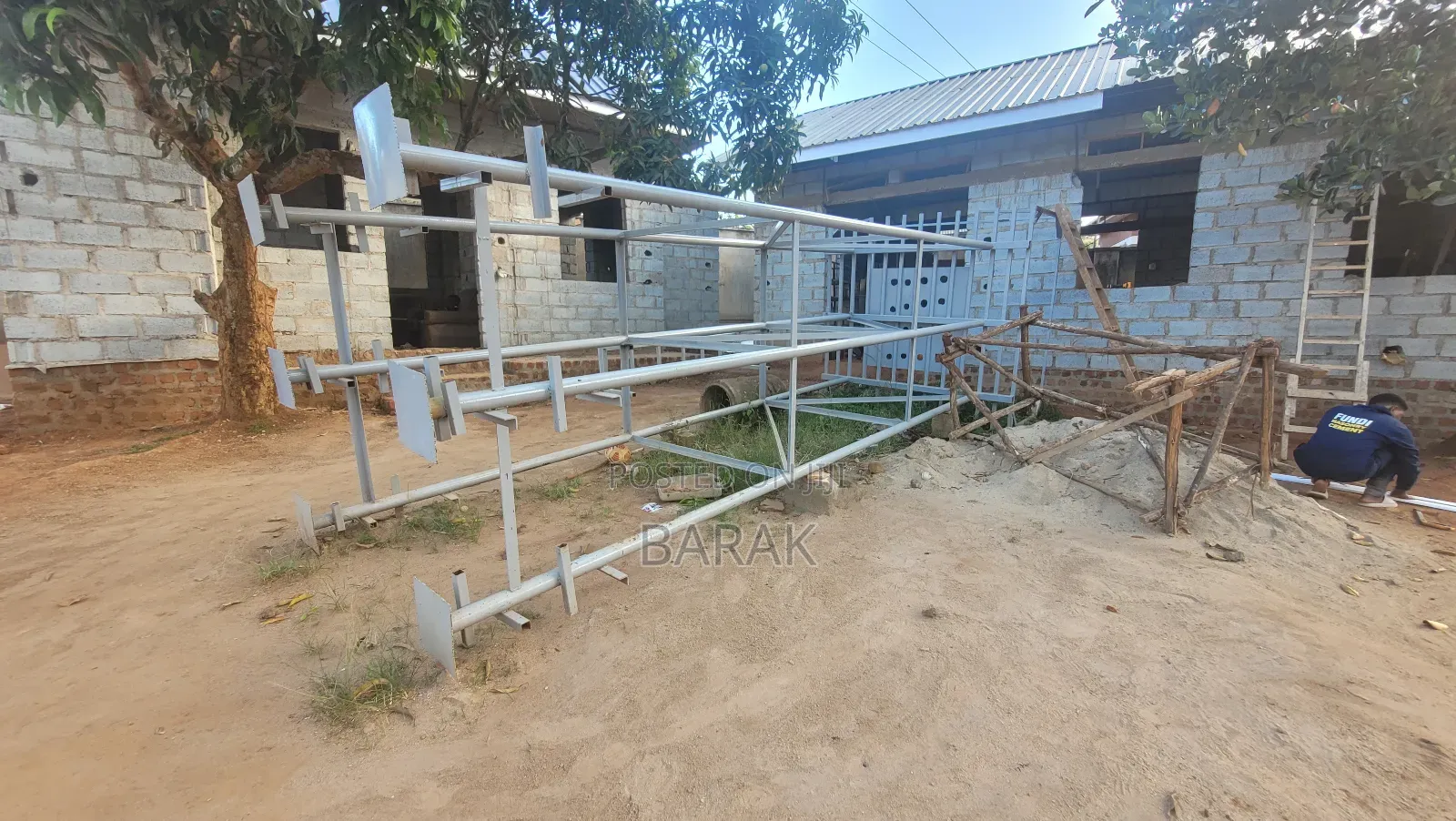 Water Tank Stand (Lifts 10,000 Liters)