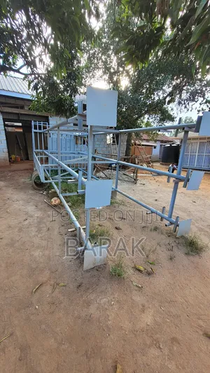 Water Tank Stand (Lifts 10,000 Liters)