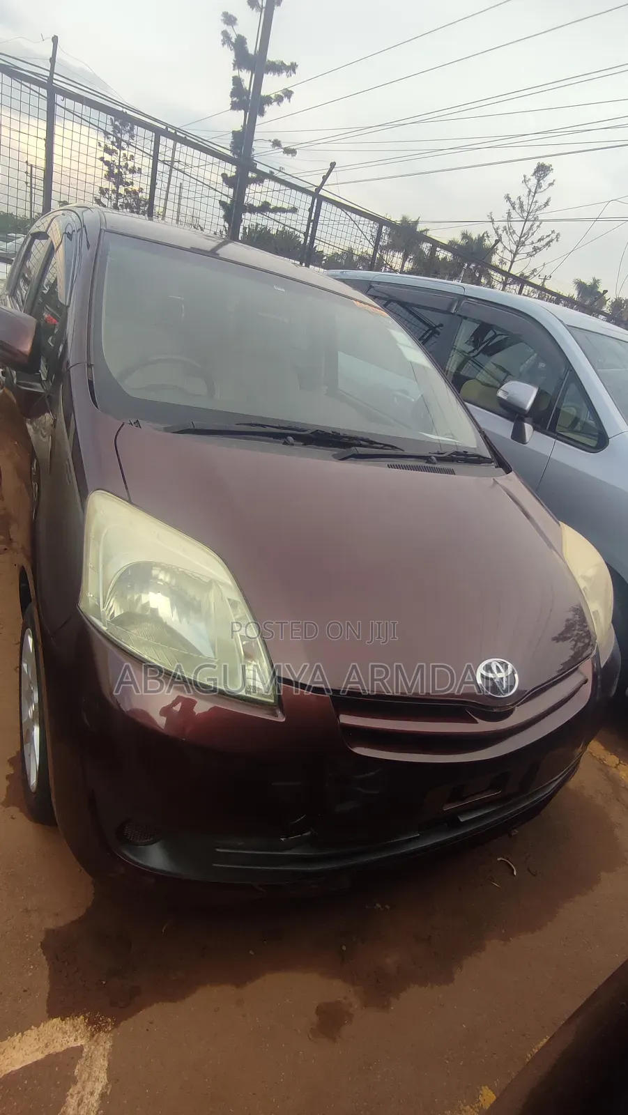 Toyota Passo Sette 1.5 AWD 2011 Maroon