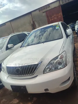 Toyota Harrier 2.4 2011 White