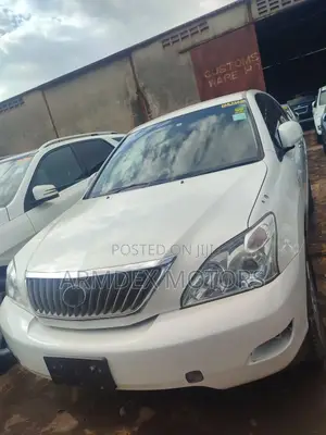 Toyota Harrier 2.4 2012 White