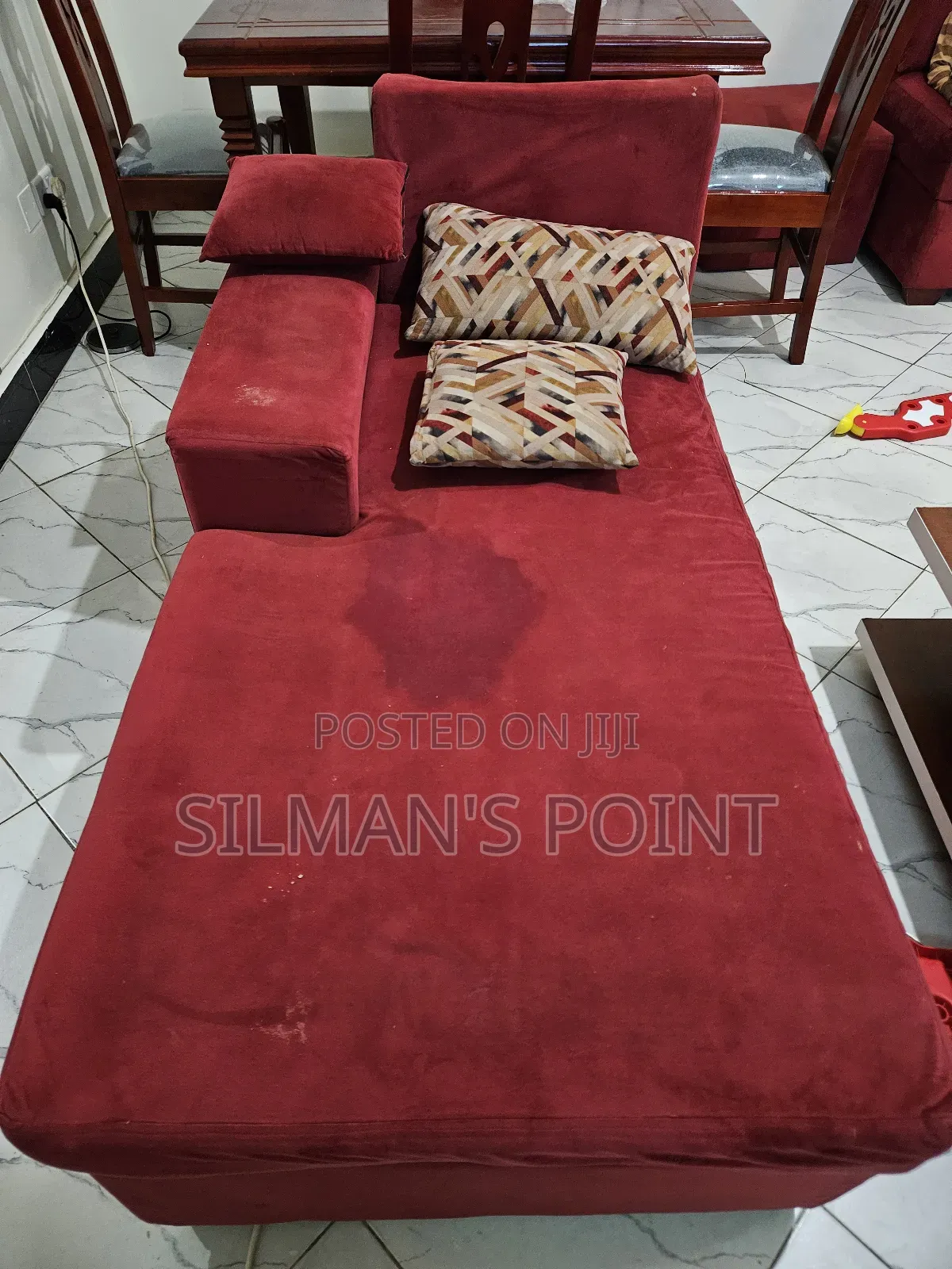Used 7 Seater Chairs Available