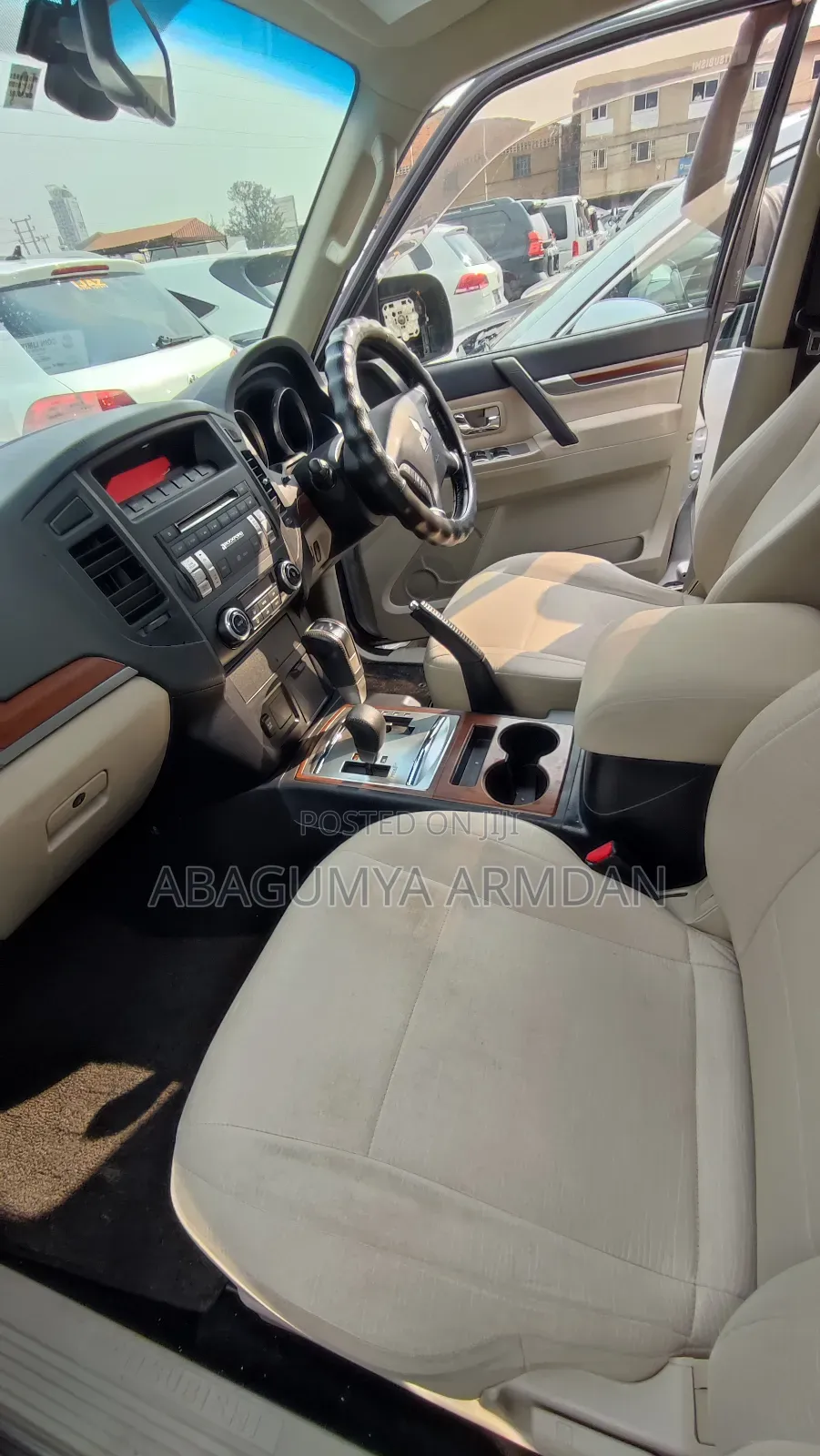 Mitsubishi Pajero 3.0 2012 White