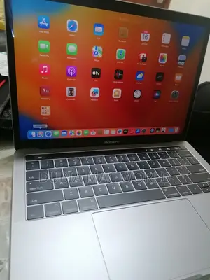 Laptop Apple MacBook Pro 2017 8GB Intel Core I5 SSD 256GB