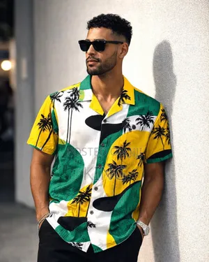 Vintage Men's Short-Sleeve Button-Down Shirt