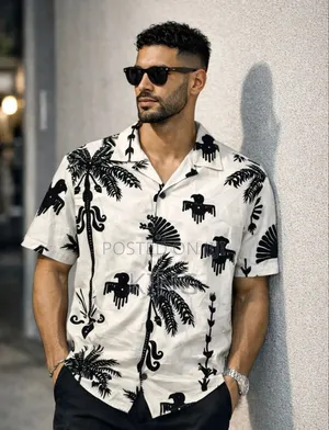 Vintage Men's Short-Sleeve Button-Down Shirt