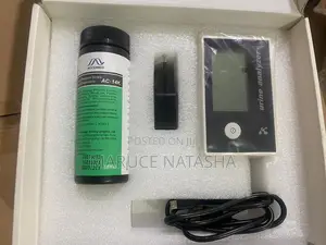 Portable Handheld Urine Analysis Machine