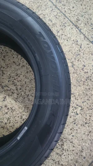 215/60r17 Original Toyo Tires Japan Used