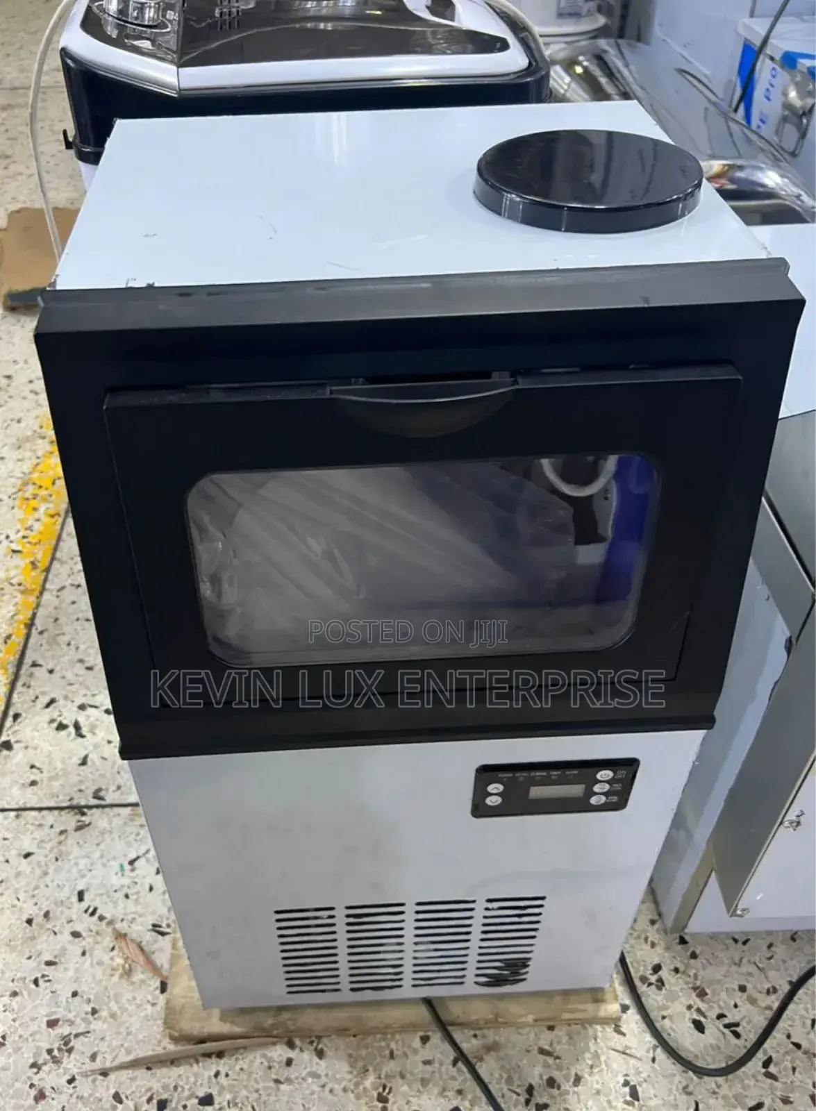 Ice Maker Commercial
