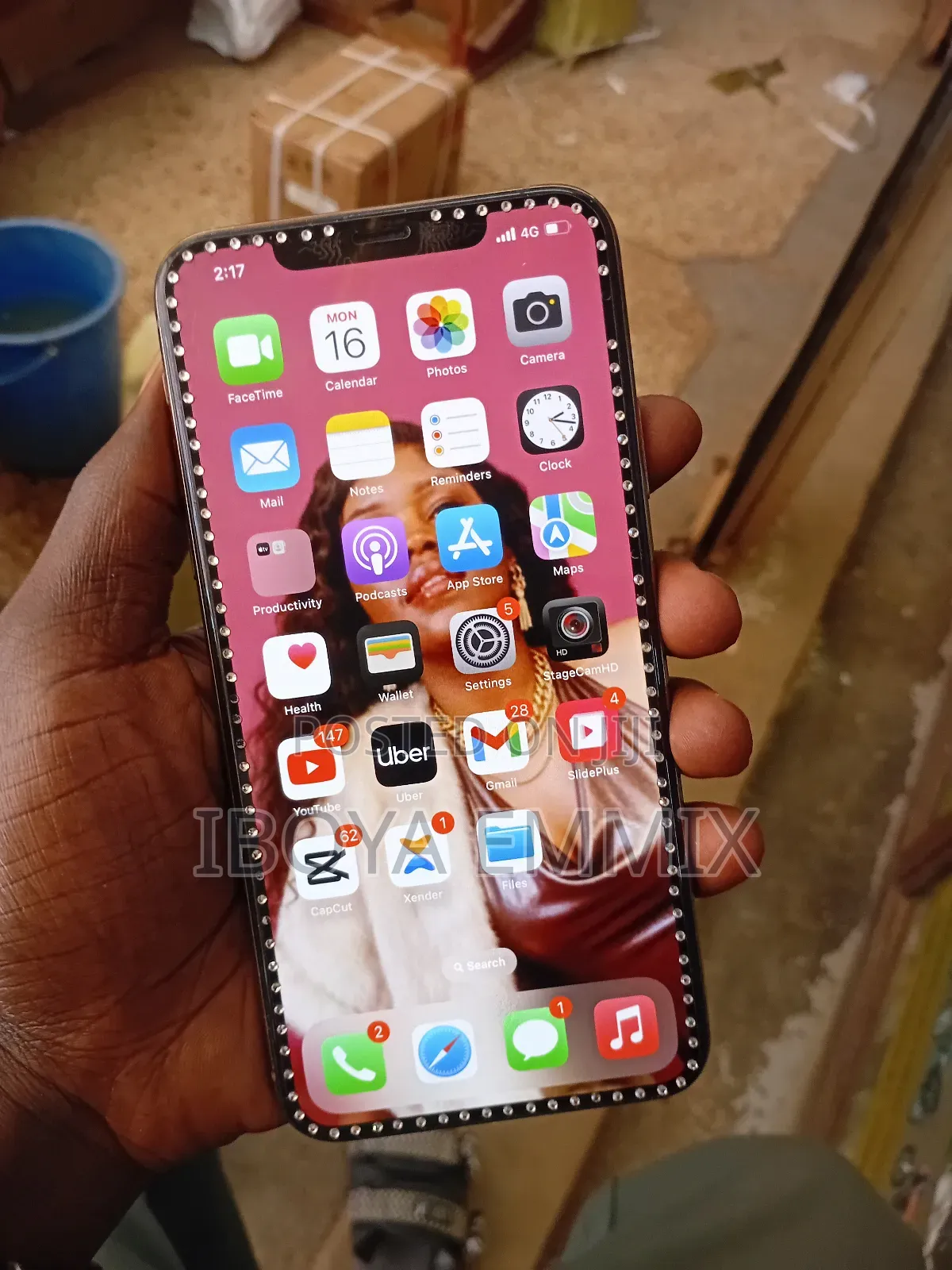 Apple iPhone 11 Pro Max 64 GB Gold