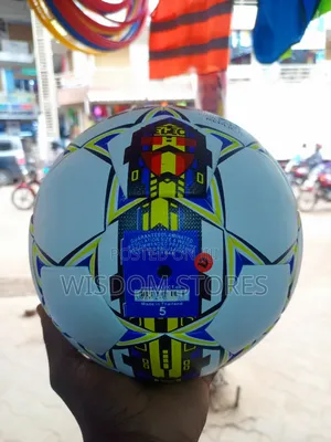 Select Brillant Replica Football (Soccer Ball).
