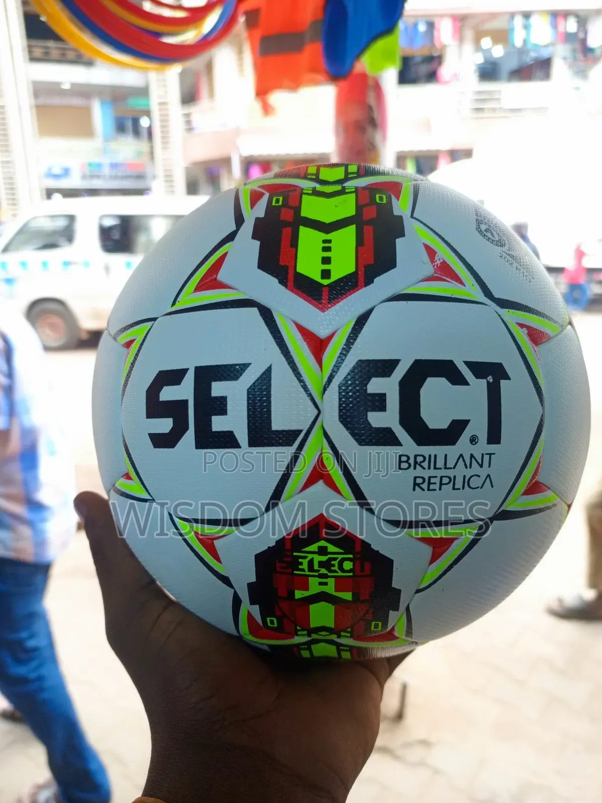 Select Brillant Replica Football Size 5