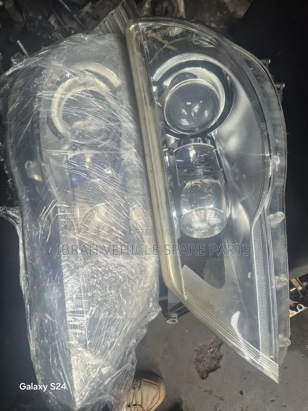 Tiguan Front Lights 2009