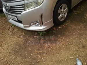 Nissan Elgrand 2021 Silver