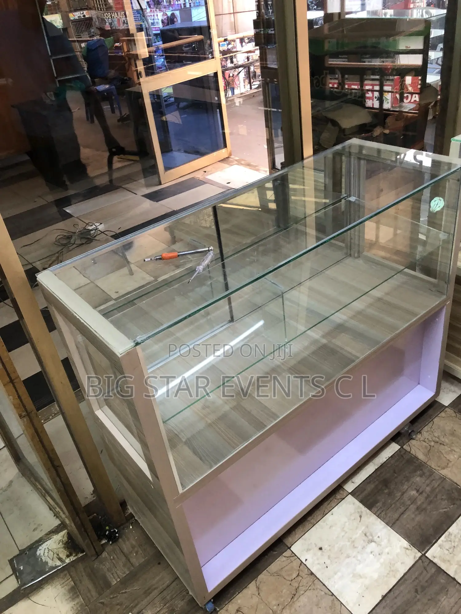 Show Case Display
