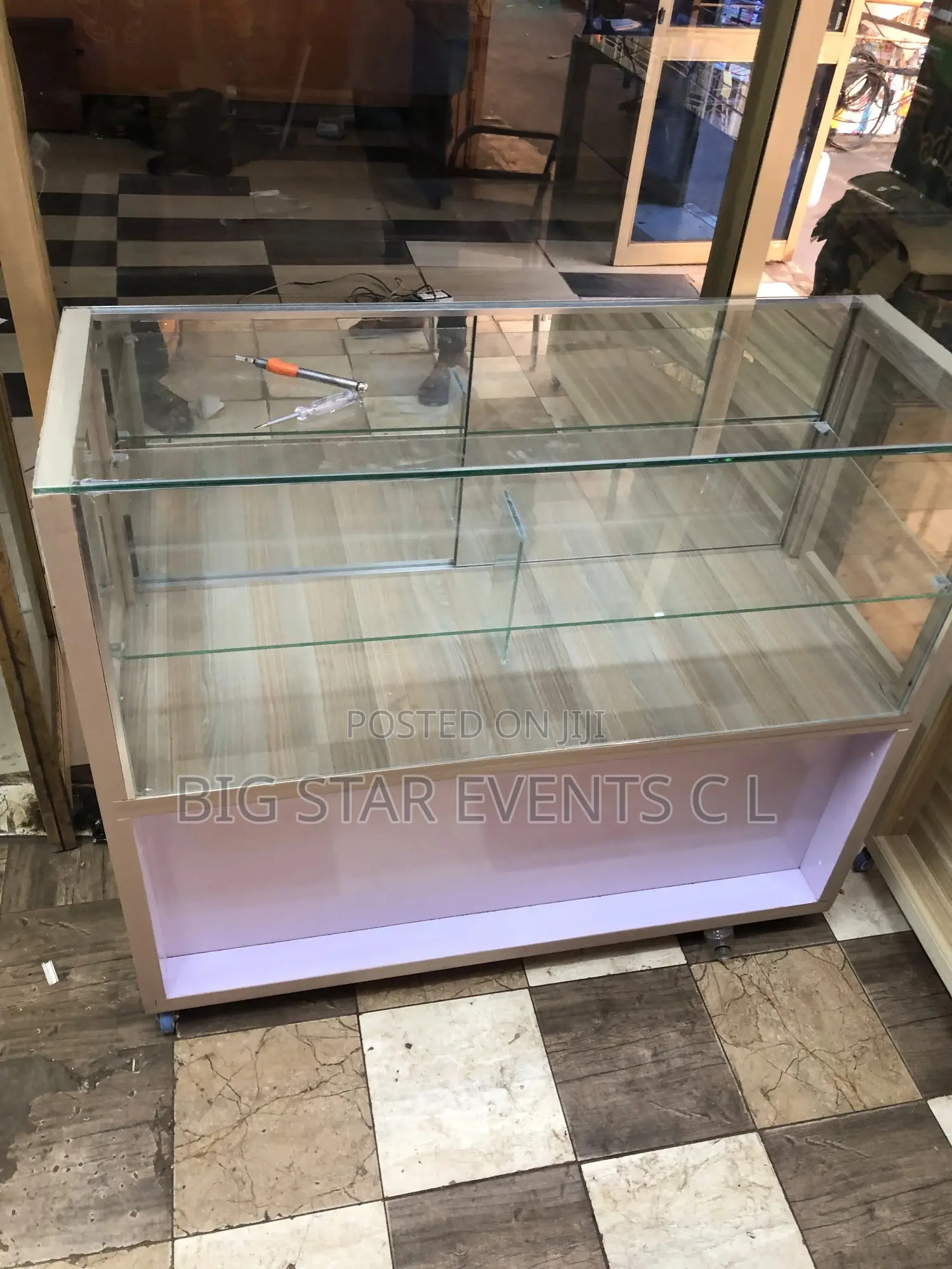 Show Case Display
