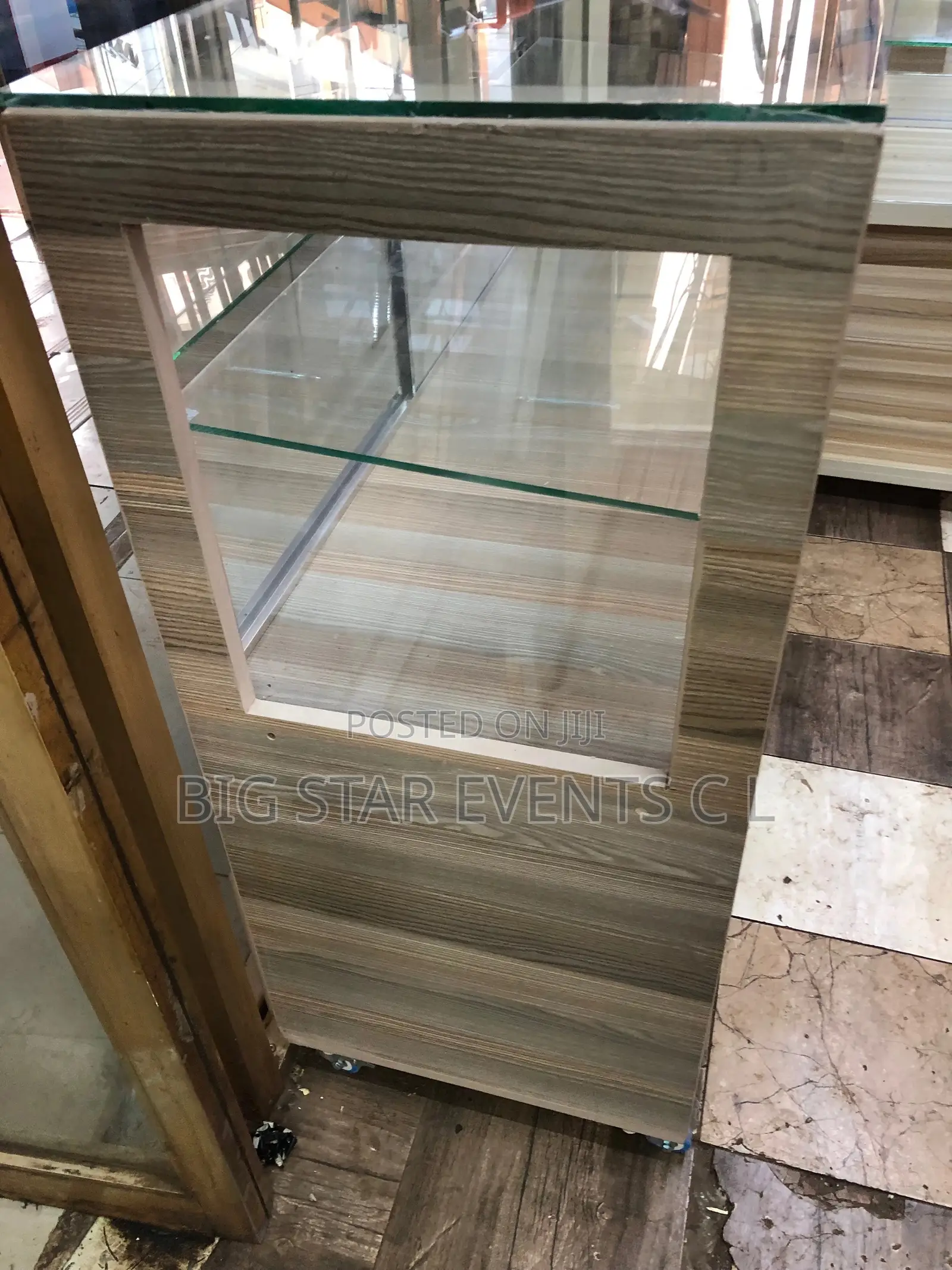 Show Case Display