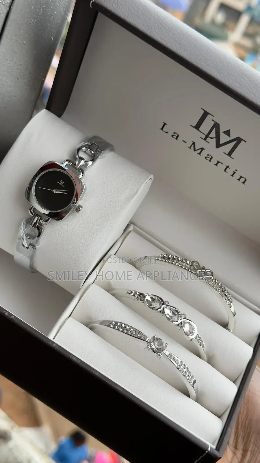 Brand New La-Martin Women's Original Time Gift Box With Bracelets