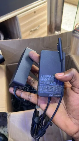Original Microsoft Surface Pro Charger 65w