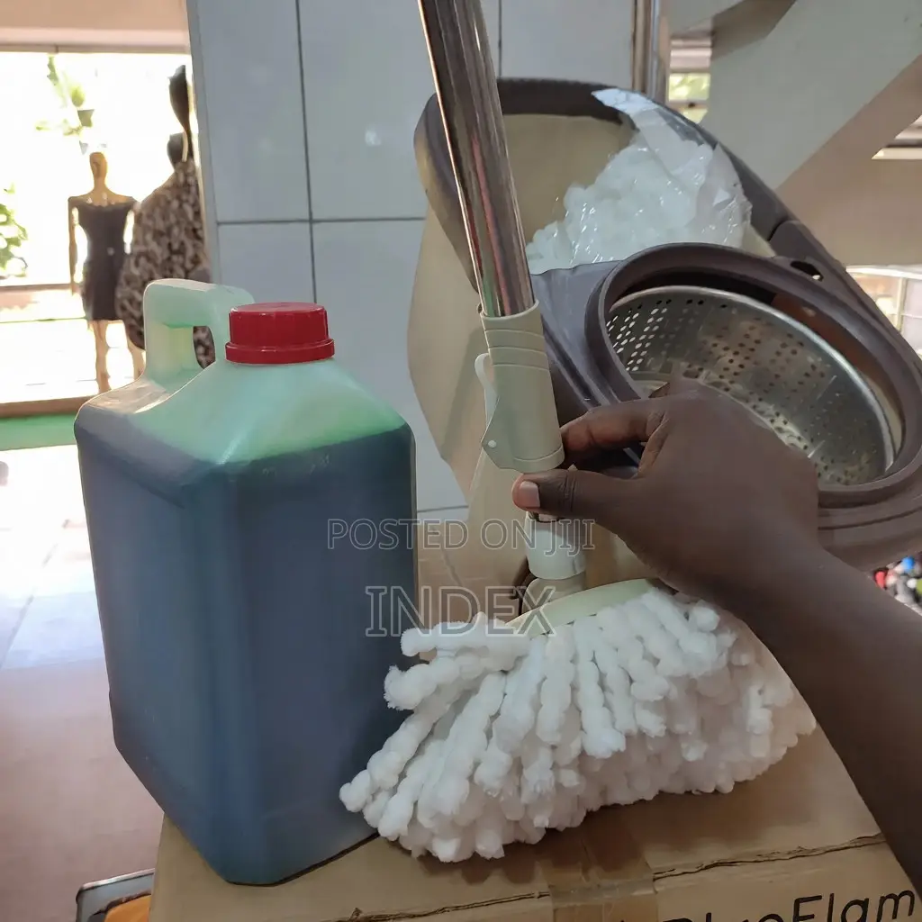 Spin Mopper With Free Liquid Soap 5 Liters